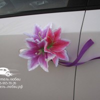 цветочные композиции на ручки дверей машины